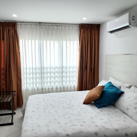 Hotel Radoa El Banco  ภายนอก รูปภาพ