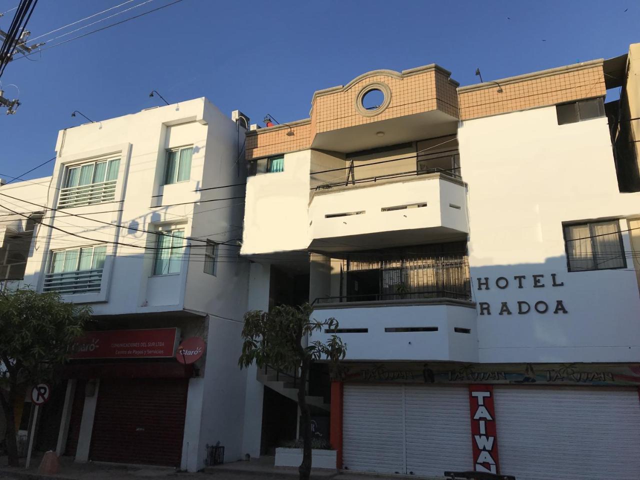 Hotel Radoa El Banco  ภายนอก รูปภาพ