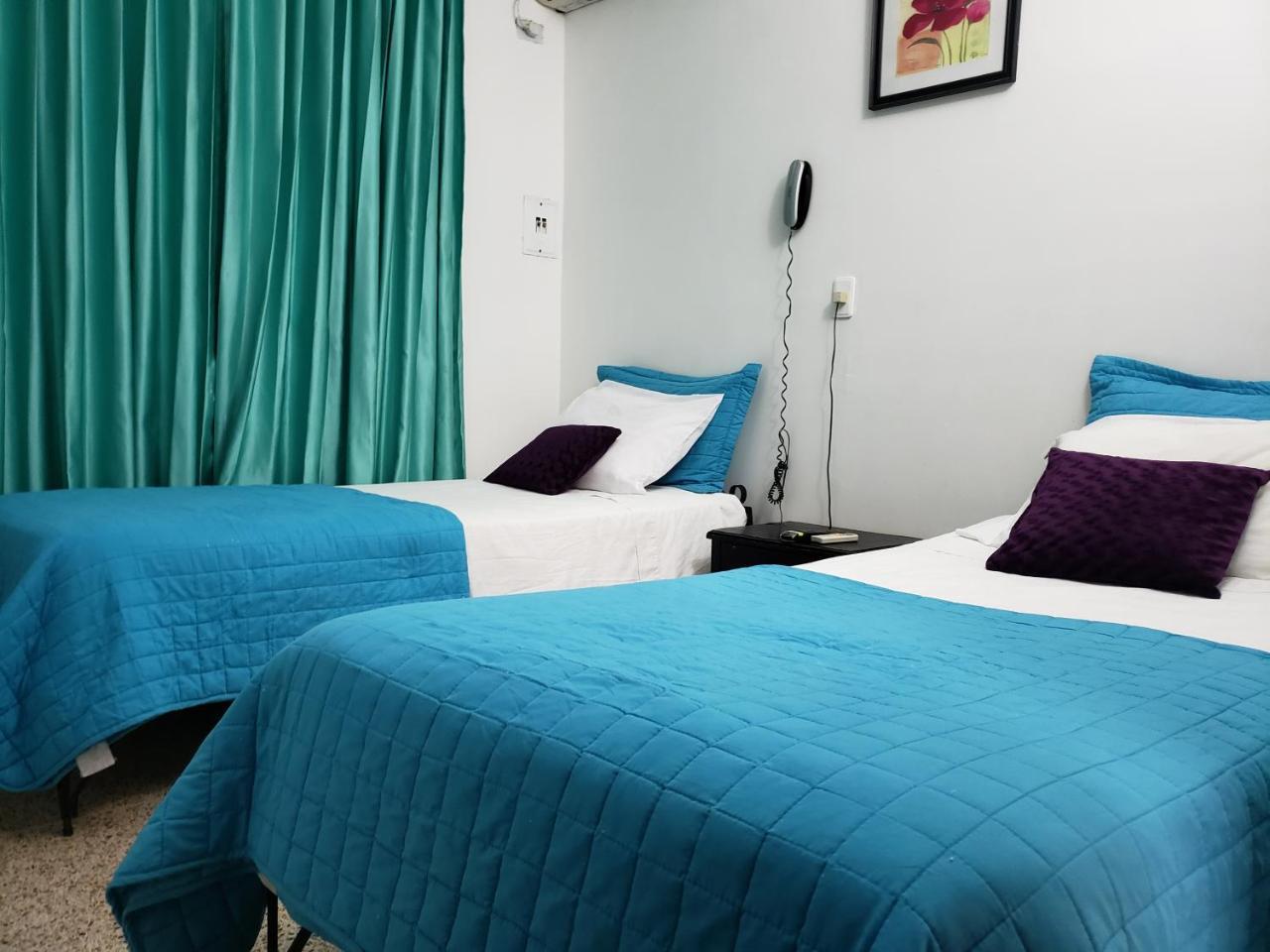 Hotel Radoa El Banco  ภายนอก รูปภาพ